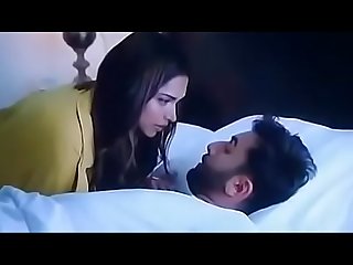 Deepika padukon kissing scene  more video link  https://clickfly.net/prZykX0